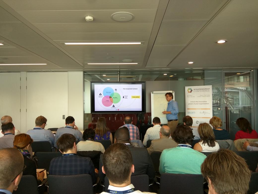 MakerLabNL's tweet photo. @jorisheuk rocks the stage with his keynote on the 7 elements of corporate innovation #IntraCnf http://t.co/RKN0OdNlIM