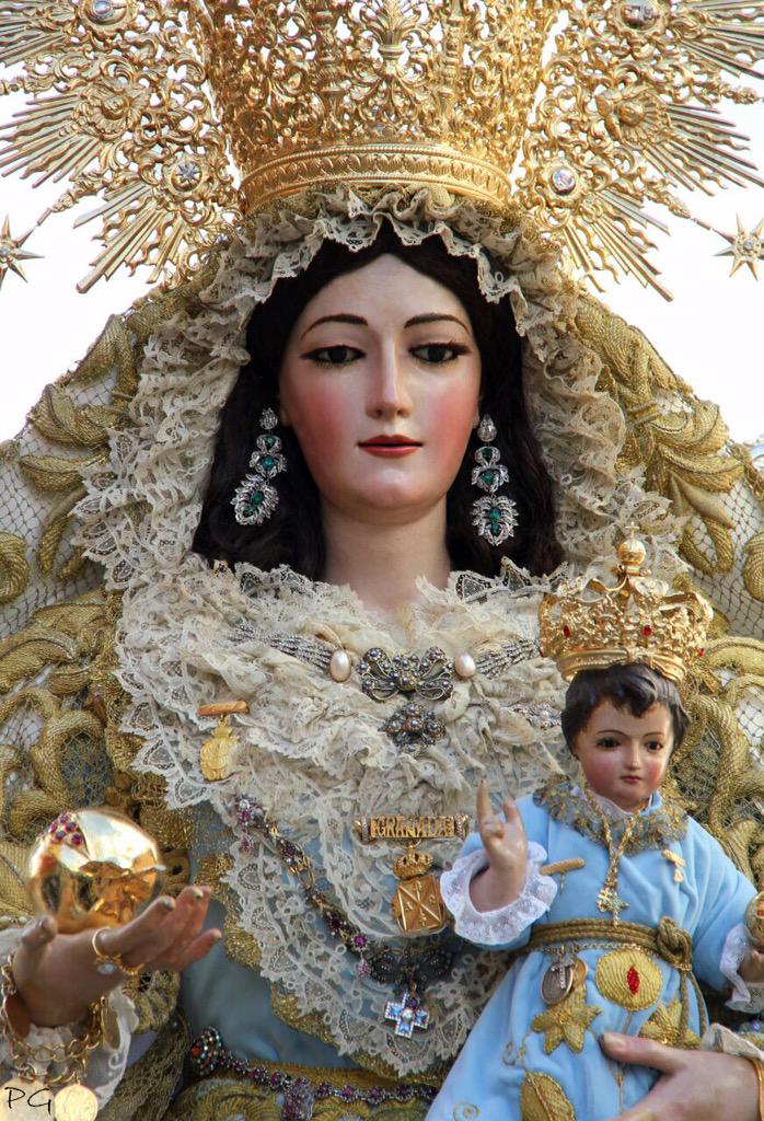 Bienvenidos al perfil oficial de Ntra. Sra. de la Granada Coronada, Patrona de la Puebla del Río.