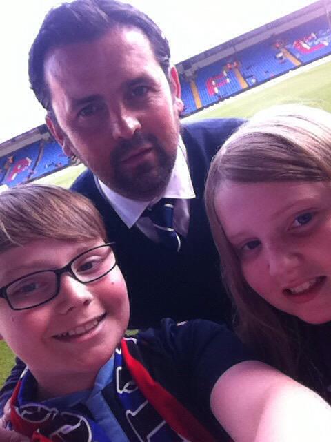 clabry123's tweet photo. My kids @CPFC for the #SperoniTestimonial selfie with @dundeefconline #thedee http://t.co/tDwZiWRQY0
