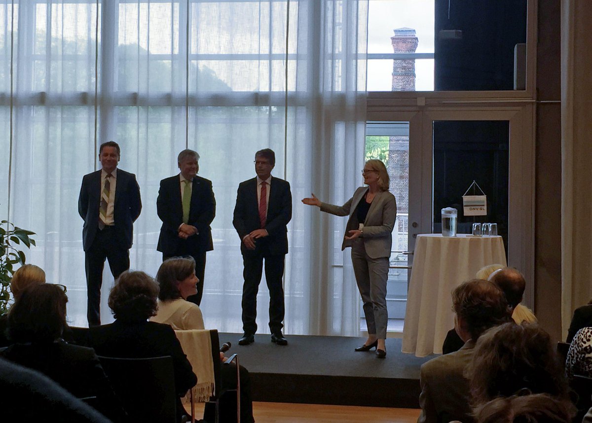 New CEO <a href="/RemiEriksen/">Remi Eriksen</a> is announced! Remi (left) joined by outgoing CEO Henrik Madsen, Leif-Arne Langøy &amp; @CecilieHeuch