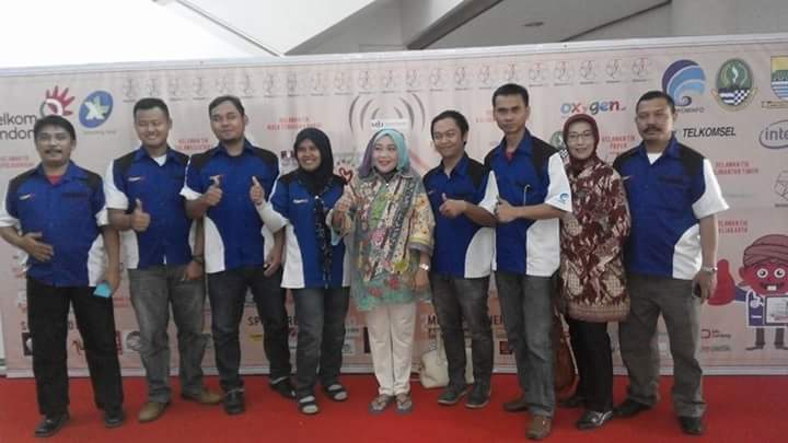 Bersama #fasttalk #festik2015/<a href="/Metro_TV/">METRO TV</a> <a href="/AzizsAmrullah/">Azizs Amrullah</a> <a href="/infoMJLK/">Informasi Majalengka</a> <a href="/kemkominfo/">IsNotSepuh</a>