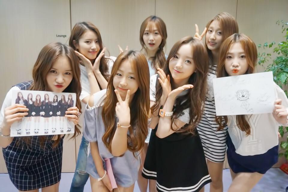 [#Lovelyz] 팬 여러분들과의 시간~ 너무 빨리 지나간 것 같아서 아쉬워요! 팬 여러분들의 응원에 보답할 수 있게 다음 앨범 열심히 준비하겠습니다! 그때까지 러블리한 하루하루 보내시면서 기다려주세요❤️