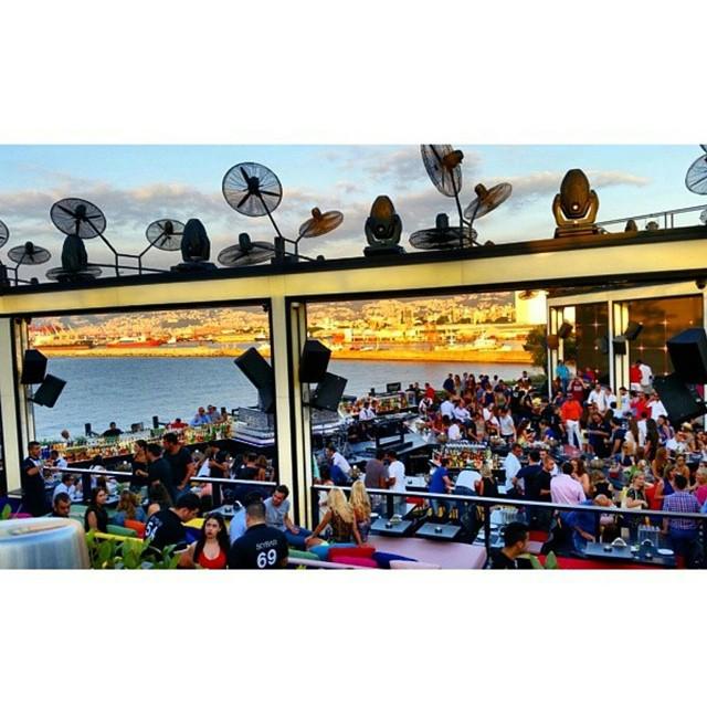 GinoRaidy's tweet photo. Sundays @skybar_beirut http://t.co/8kQpsbkADn http://t.co/kfFLnoRW99