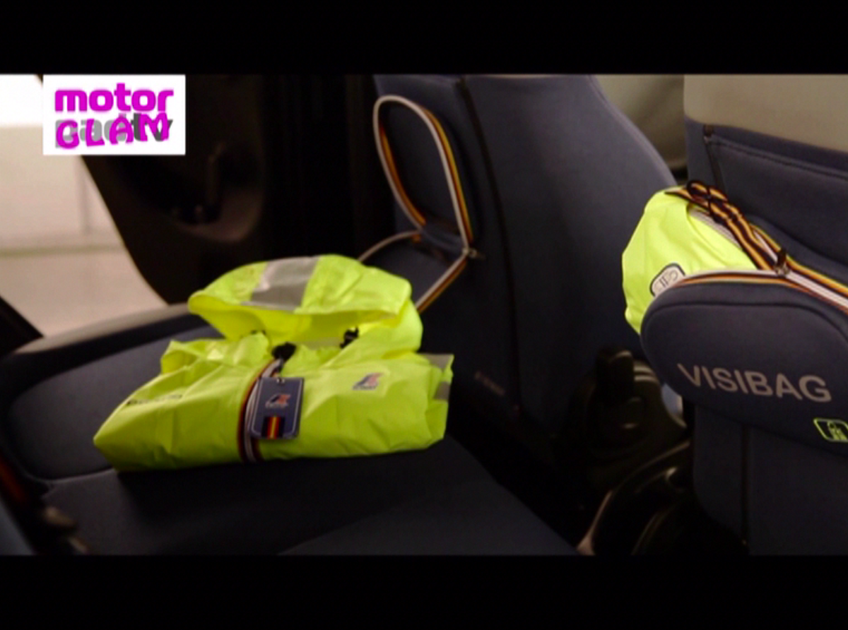 Motor_Glam's tweet photo. La nuova #Fiat #PandaKway in giro per #Milano
videoclip su https://t.co/p6mMUDOzbQ

@fiatontheweb @kway_official http://t.co/1Gd6FOuDS7