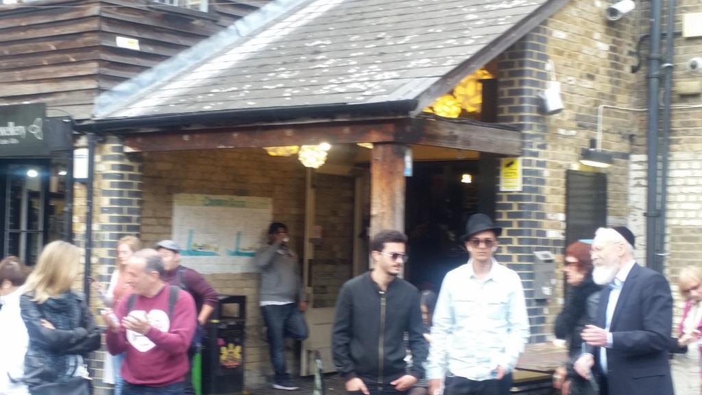 LondonFaiths's tweet photo. Join in the fun and music and do something to @BridgeTheGapLDN ... @StevenSaxby @_JasvirSingh @ArchdeaconLuke http://t.co/2pqsuSX3Gf