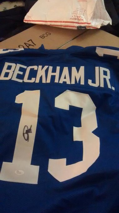 I JUST HAD A HEART ATTACK AND CAME IN PANTIES AT THE SAME TIME... @kadaripper ? :O http://t.co/uBccA<a href="/tag/moving"class="tags"><span>#moving</span></a>