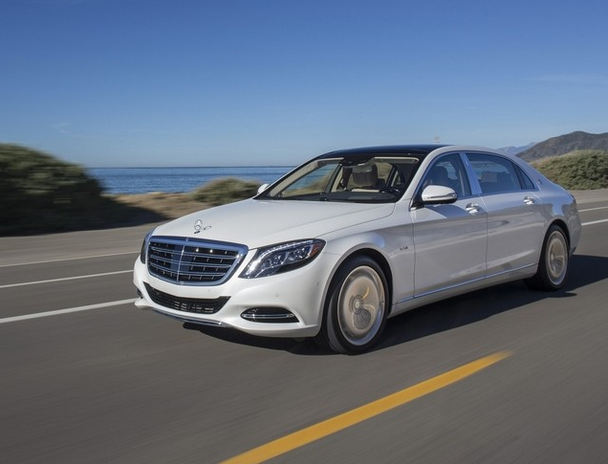 MercedesBenzUSA's tweet photo. Will @KanyeWest write a line better than “Mayonnaise colored Benz, I push Miracle Whips”? #BiggestCelebrityQuestions http://t.co/VL8Ws5dYZC