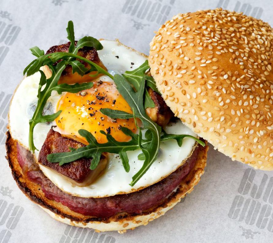 olocomesolodeja's tweet photo. Los mejores sitios de #Barcelona para flipar del día de la hamburguesa > http://t.co/Sr2e5LGn8L #foodie  #burgerday http://t.co/1iF76ESWuh