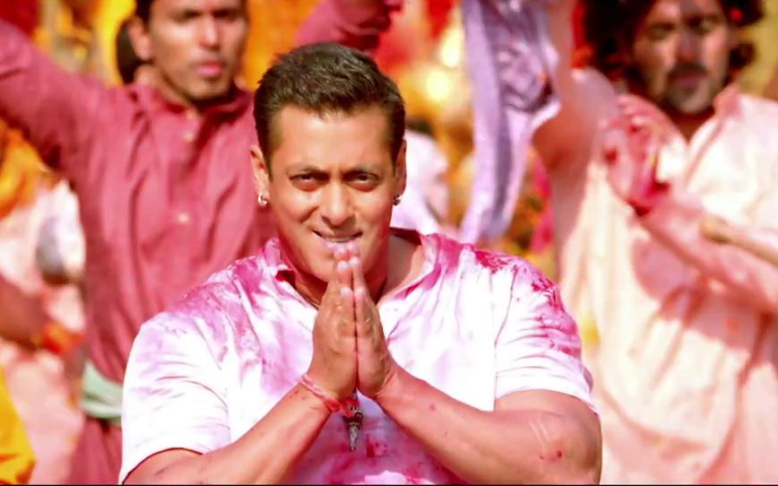 Bollyhungama's tweet photo. Check out the much awaited teaser of #BajrangiBhaijaan *ing @BeingSalmanKhan http://t.co/DKM5U0Mihp http://t.co/kYRuYF6Z5C