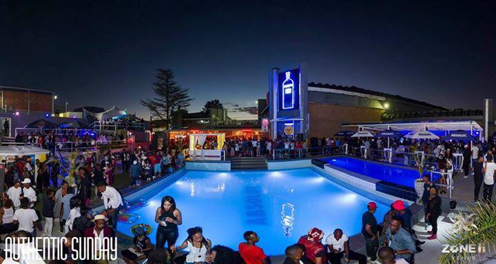 ANDFRIENDSJHB's tweet photo. @SAPresident we got a young swimming pool in our outdoor area, come chill with us #MillerFreshTake #NkandlaReport http://t.co/9N1BUH37BG