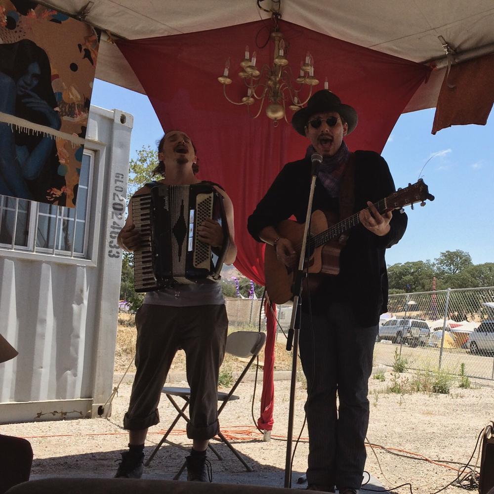 alanranta's tweet photo. A mini-@HerbertBail Orchestra played the press conference at @libfestival... It was inspiring. #lib15 #LIBfestival http://t.co/qY230AEvPs