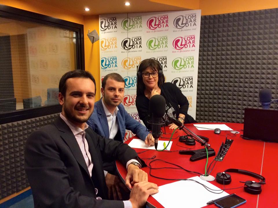 radiolombardia's tweet photo. @Costa84Laura insieme a @marco_bestetti @ForzaItaliaMi e Matteo Mangili @PdMilano http://t.co/2hlmPC9xUw