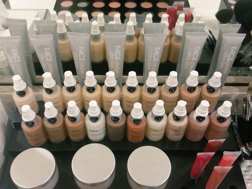 RachelRenna's tweet image. So excited for the launch of #UltraSkin at @KleinfeldCanada by @FACEatelier! Come get matched! meetfaceatelier.com