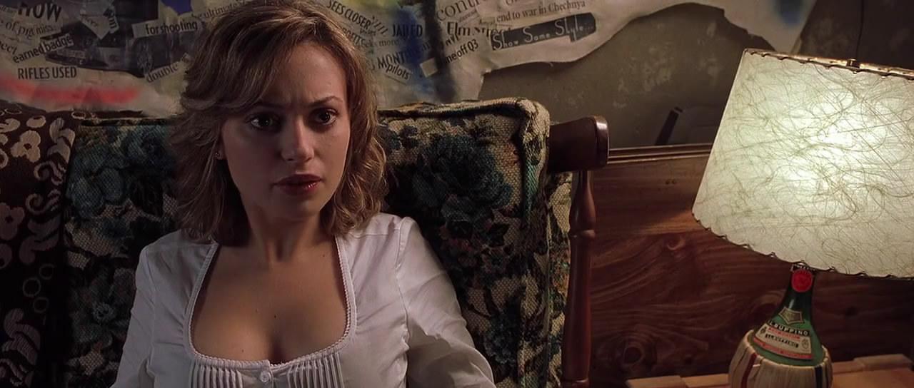 HAPPY BIRTHDAY Monica Keena
The actress was born this day in 1979 