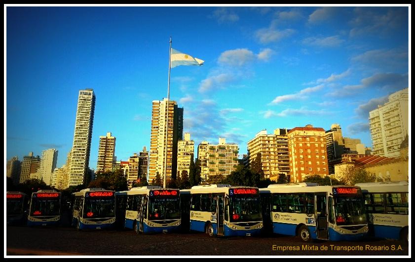 cuenta_de_baja's tweet image. Nuevas 10 unidades 0 km con piso bajo, rampa y climatización. #LaMixta #GenteEnMovimiento @MoviRosario @MuniRosario