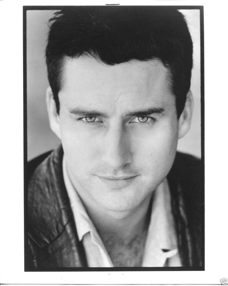 Happy Birthday Glenn Quinn, you are never forgotten. Rest in Peace Sir.
your fans: \"we love you\" 