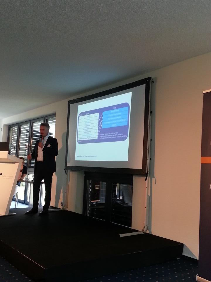 goldlamm's tweet photo. Betriebsklima ist lt. #Studie wichtigstes Krit. b Arbeitgeberwahl H. Vogel v. @MonsterDE #deep15 http://t.co/C1LdqHMW7p RT @recrutainment