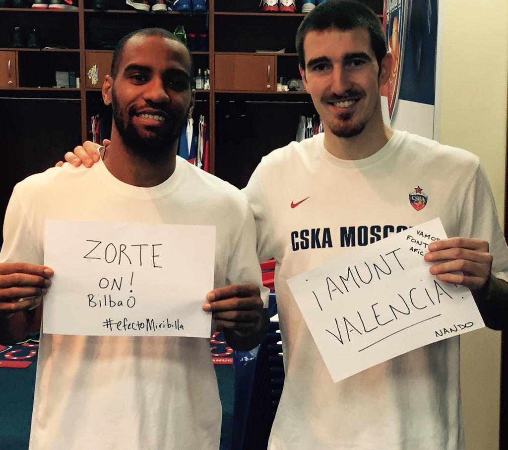 NandoDeColo's tweet photo. @CDBILBAOBASKET vs. @valenciabasket 
#LigaEndesa #Playoffs #Recuerdos @AaronfingJ ;-) http://t.co/Y69WI1Fl0z