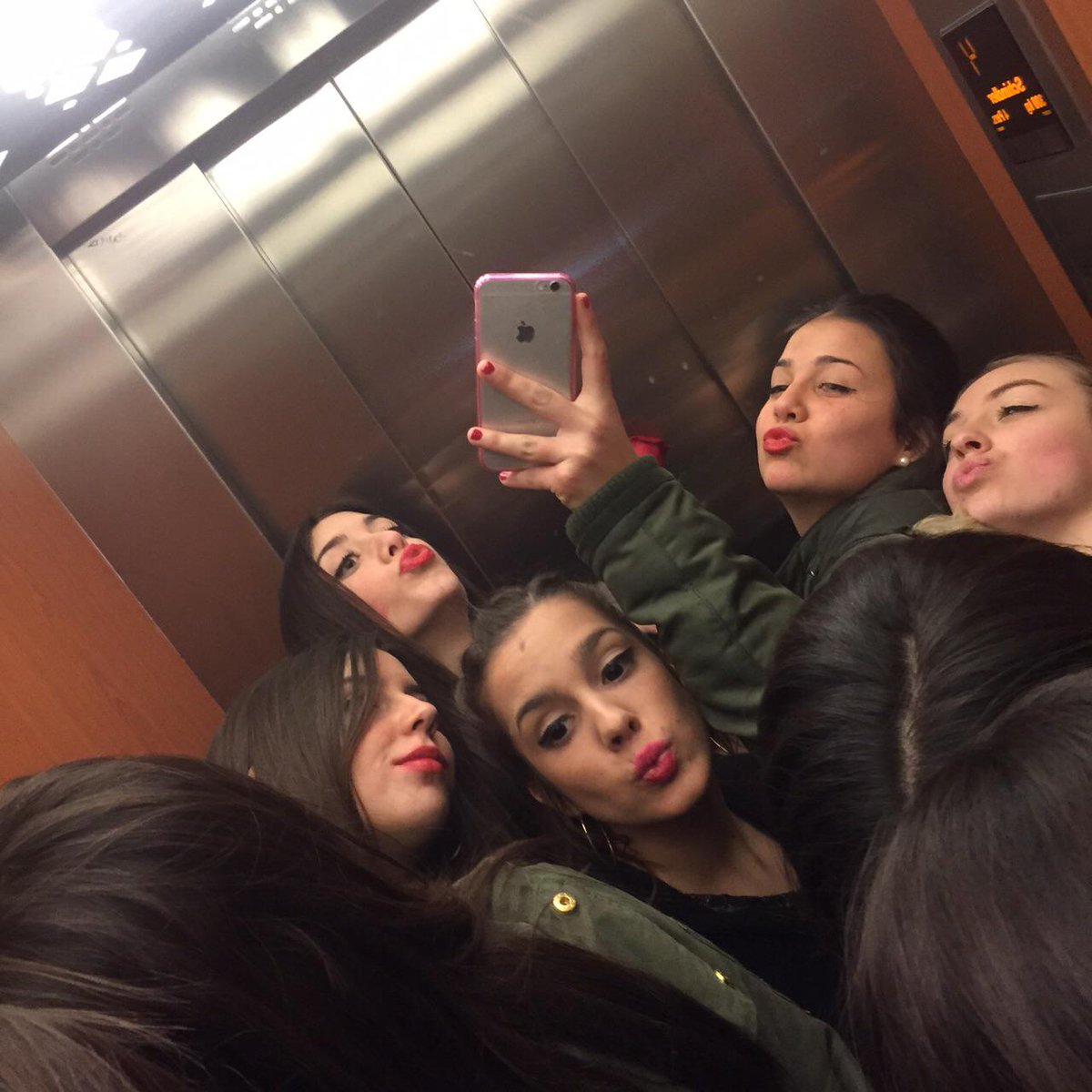 luurivera_'s tweet photo. Osqqqq jajaja #vacilonas ๐๐ http://t.co/tGthZXYDnG