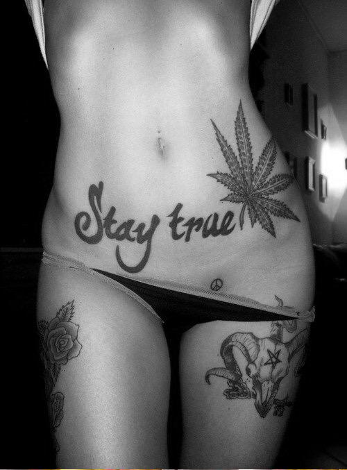 rb270978's tweet photo. #ThongThursday #SexyAsFuck #StonerBabes #Tattoos 😍❤️💨🍁 http://t.co/law5g2io9h