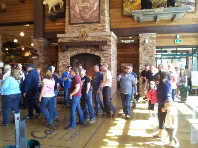 hiremenb's tweet photo. An hour in and the line is still coming! #cabelasmoncton @cabelascanada http://t.co/X6OV2LCM7N
