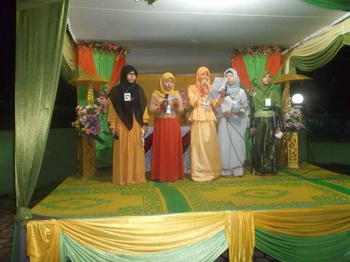 Miss this moment w/ my best 
Pidato 5 bahasa :)