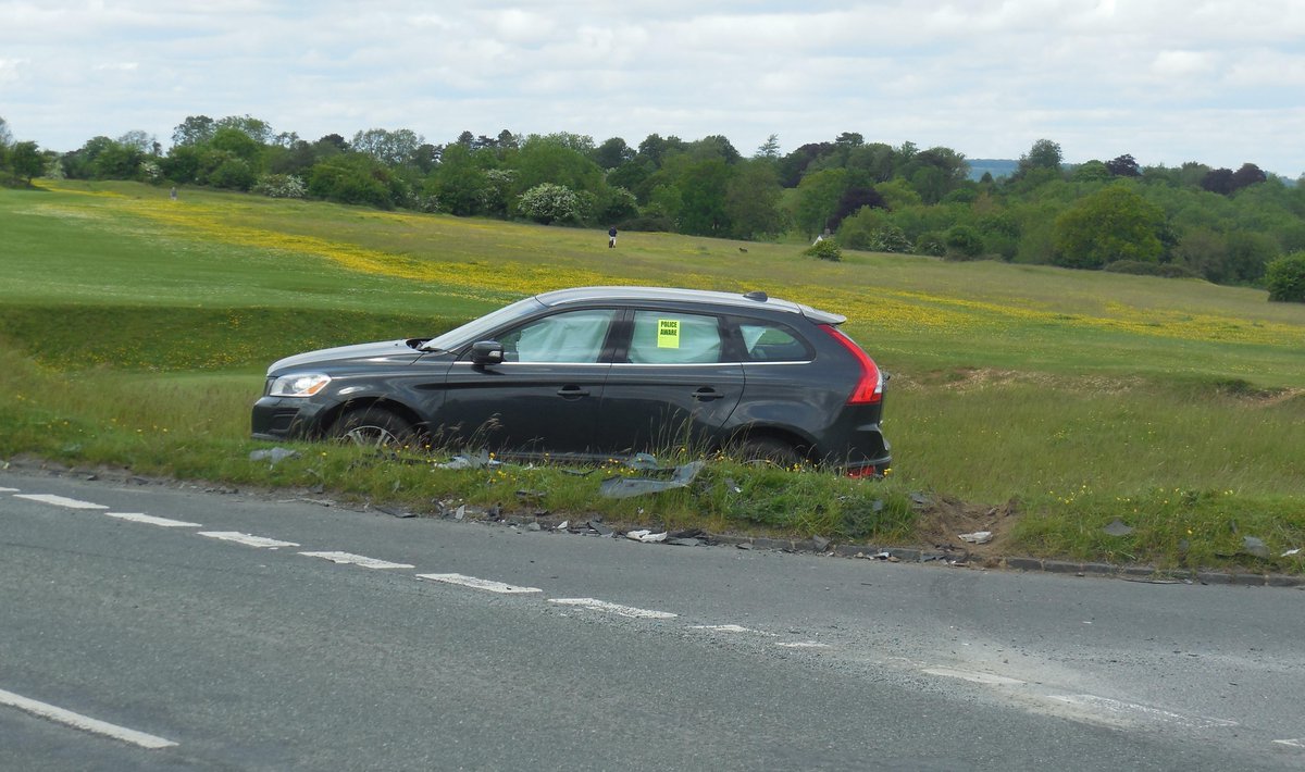 Nailsworth Webcam tweet media