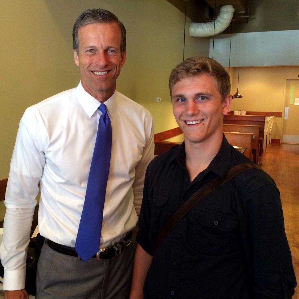 WeAreHelpU's tweet photo. #TBT 2 the time @SenJohnThune met w/Help U 2 offer his support &amp; encouragement! We haven't forgotten your kind words! http://t.co/ws35xCE3JV