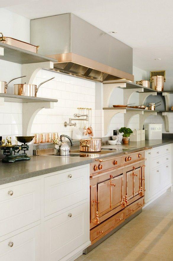 SusanZisesGreen's tweet photo. Swoon worthy #kitchen stoves + hoods! #kitchendesign #kitchenconundrum #decorate #decor #designthinking #designjobs http://t.co/6ZC1UMG9W7