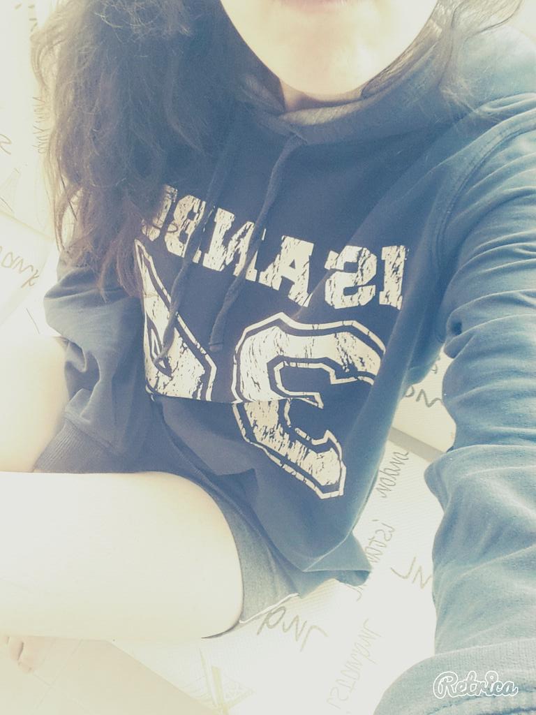 AslNil's tweet photo. Sıkıldım -.- http://t.co/A8FmWUfPjx