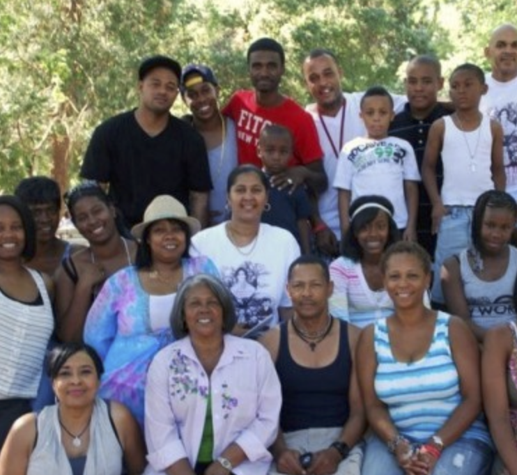 Please take a minute to learn about enslaved John &amp; Betsy Butler's descendants' homecoming: crowdrise.com/enslavedjohnbe…