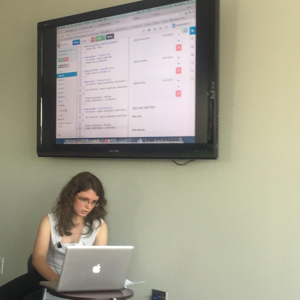 Called2Connect's tweet photo. Learning all about #AngularJS at #15ioextended #Charlotte @WomenWhoCode @BlackGirlsCode http://t.co/kWUz7wJInZ