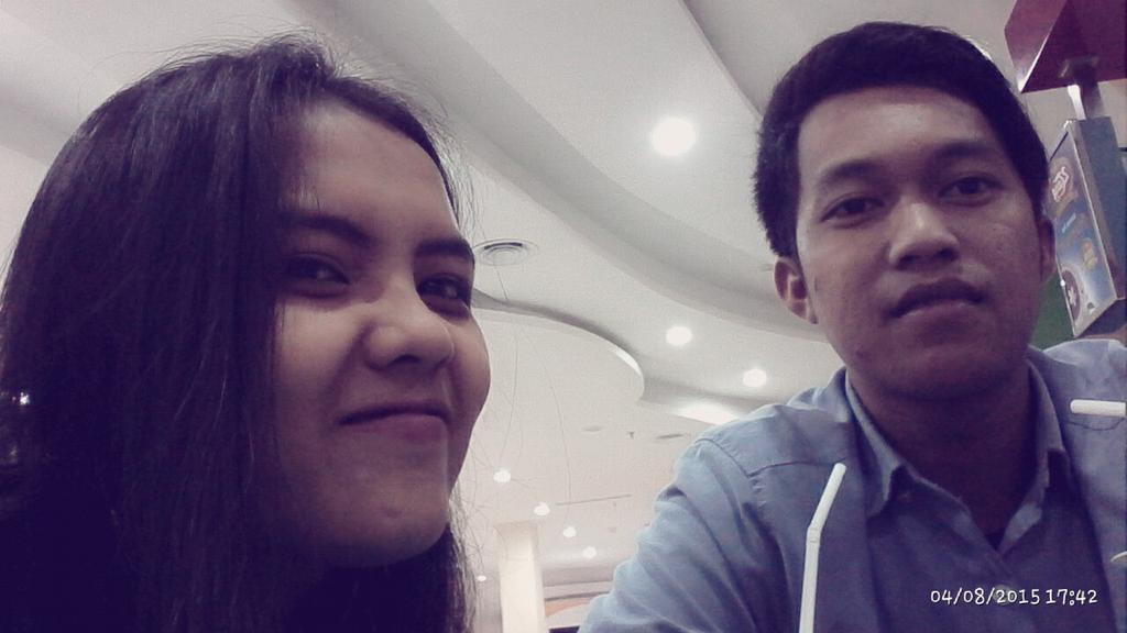 raja tebeg ya kamu haha <a href="/ozan_doang/">@adoh</a> kita lagi mau nntn