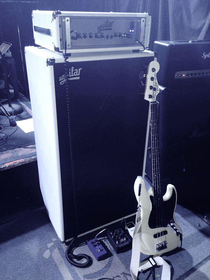 aguilaramp's tweet photo. Jason Myers of @IcarusWitch with #DB751 #DB412 #TLCcompressor and #ToneHammer pedals! #Aguilar #Bass #BassGear http://t.co/FRTpbuEnQc