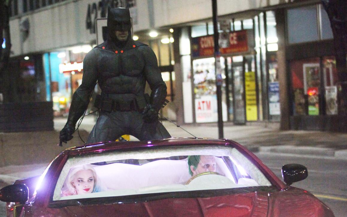 JustJared's tweet image. Ben Affleck's Batman jumped on the roof of Jared Leto's Joker car for #SuicideSquad! Pics here jus.tj/lio