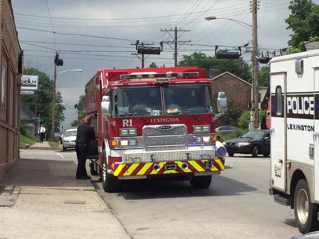 PLewbel's tweet image. UPDATE: @LexKYFire Rescue 1 is now on the scene of the KSP raid at Progress Market on North Limestone.