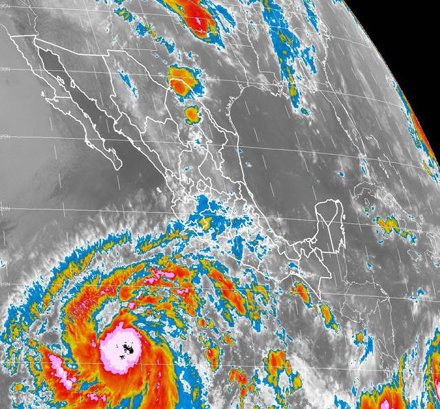 conagua_mx's tweet photo. Se forma la Tormenta Tropical #Andres en el Océano Pacífico http://t.co/FqLGII3IKH http://t.co/cQY8N0MPux