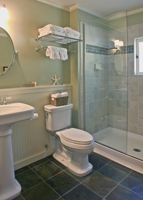 housedecorators's tweet image. #The #Adjoining #And #Area #Bath #Beadboard #Fixtures
Please RT: housedecoratorscollection.com/interior-desig…