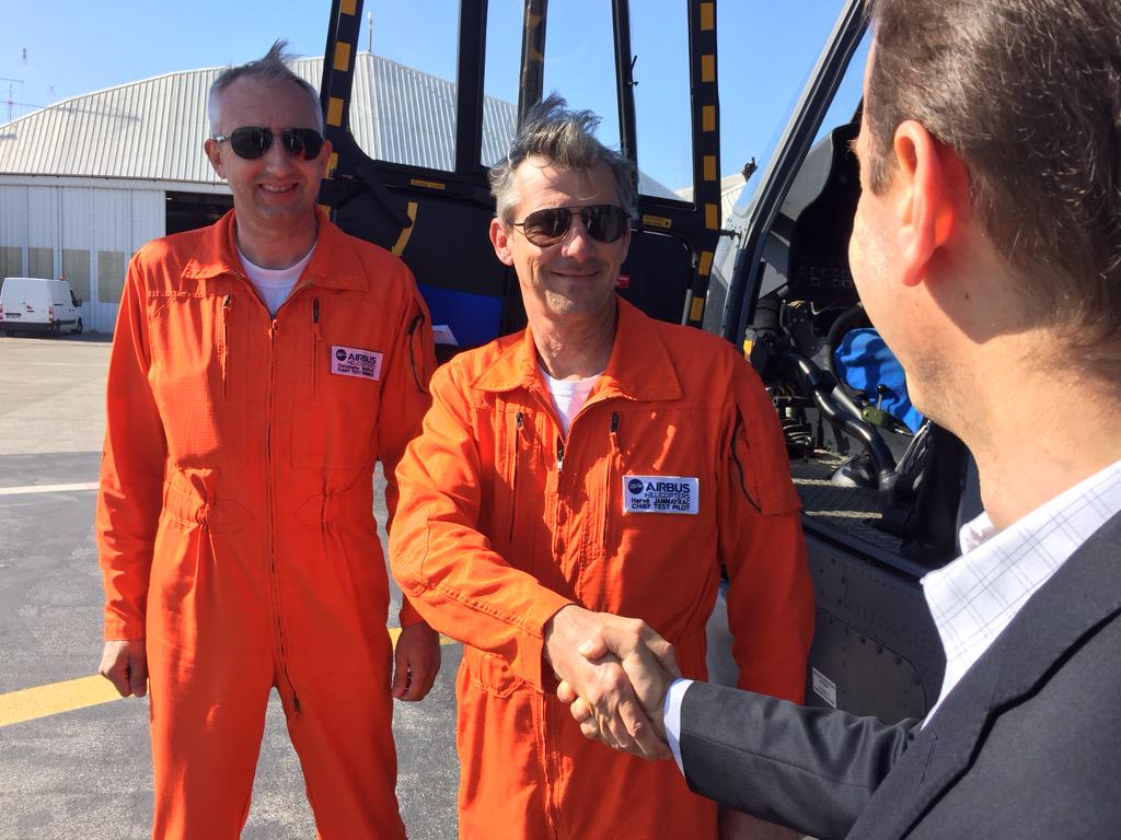 GuillaumeFaury's tweet photo. Happy to thank @AirbusHC team back from Poland and proud of #Caracal fulfilling highly demanding requirements. http://t.co/yCImMlfYr2