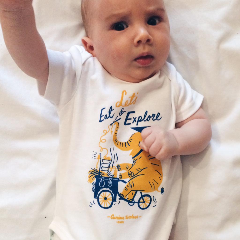 thetravelhack's tweet photo. 'Let's eat and explore'. Such a cute t-shirt for my little explorer from @curiouswolves. Thanks guys :) http://t.co/qpQyMWDH6r