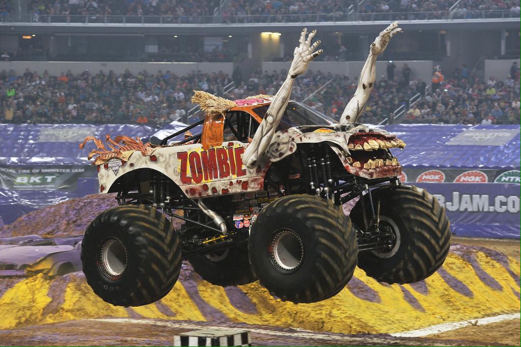 NeoMotorVal's tweet photo. #SuperMonsterJam Si nos sigues, RT y podrás ganar una de las diez entradas dobles para el #MonsterJam en #Mestalla http://t.co/7ksctyDoaa