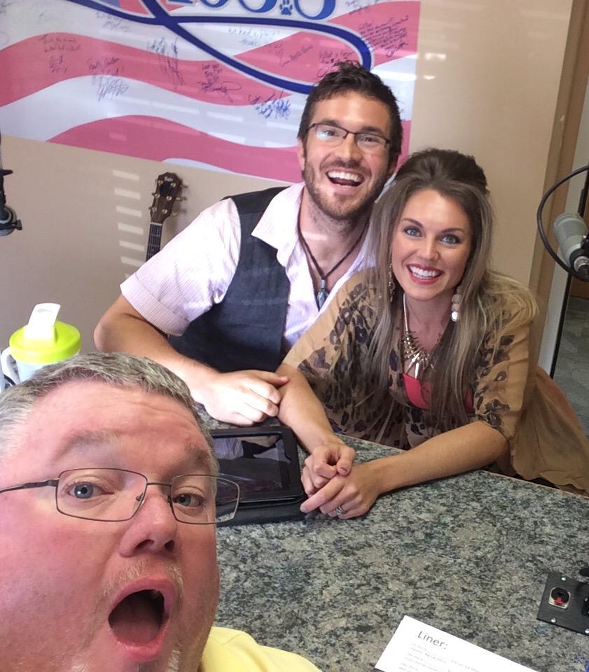 Aaron Glass tweet media