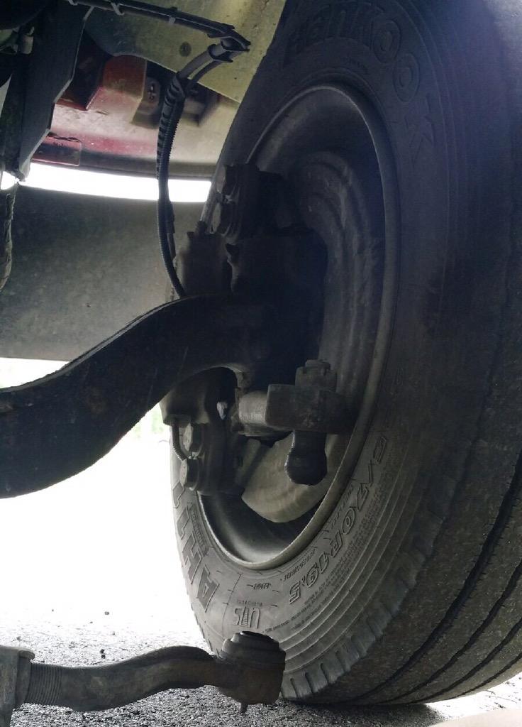 JgsAuto66105's tweet photo. Fuck today!!!!! http://t.co/BbfSyN6n5P