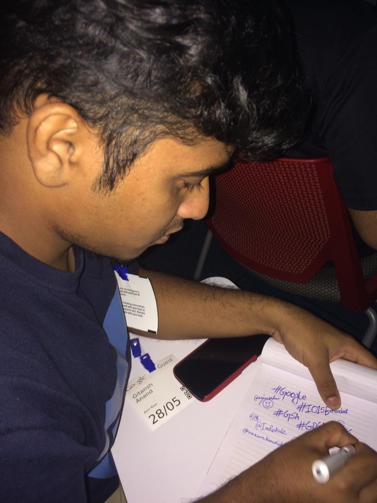 ArjunSahni's tweet image. @rudrarch10 signing the World's most important Nuclear Deal at #gdgnd #GoogleIO2015 #io15extended