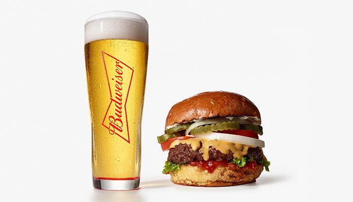 BeerLovesYou's tweet photo. Happy #NationalBurgerDay! We'll be celebrating with a #BudAndBurger. Where is your go-to for this delicious pairing? http://t.co/CtSa2Ja2nB