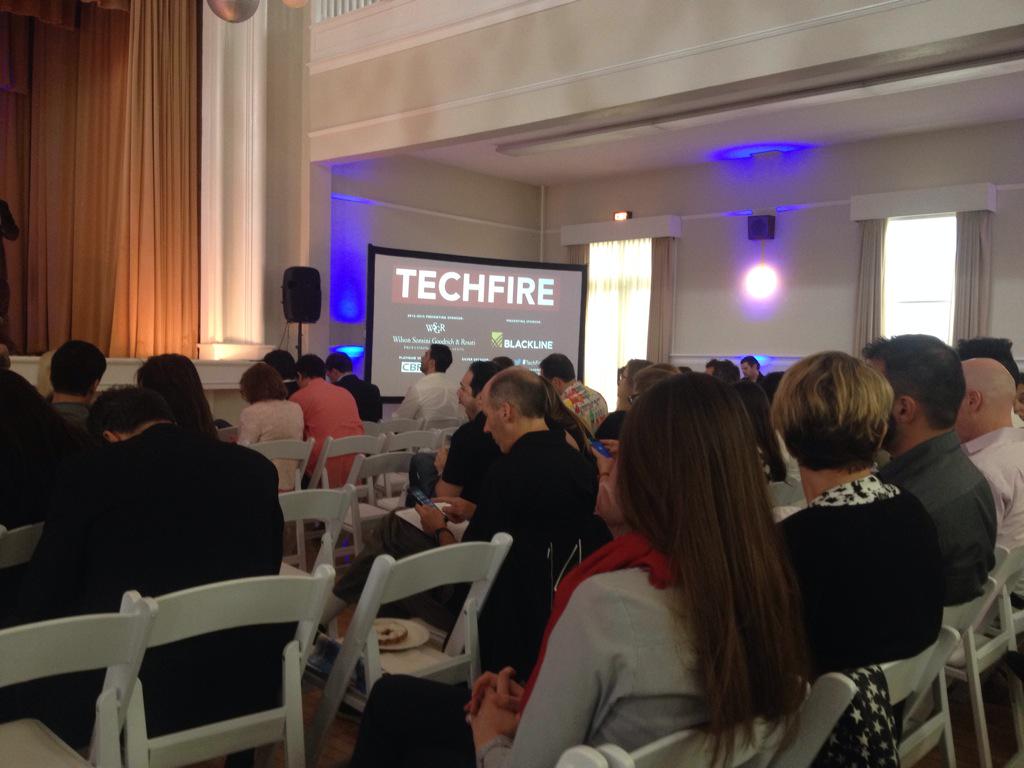 kasolo99's tweet photo. #TechFireLA representing @Bootstrapheroes meeting #DownToEarth @tonysphere my AM highlight http://t.co/fhXcBZ8vOc