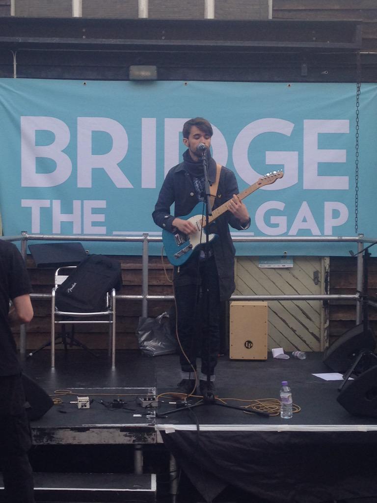 BridgeTheGapLDN's tweet photo. The amazing @GizmoVarillas on now, our final act of the day! It's been fantastic. http://t.co/b1cVmmxVgI