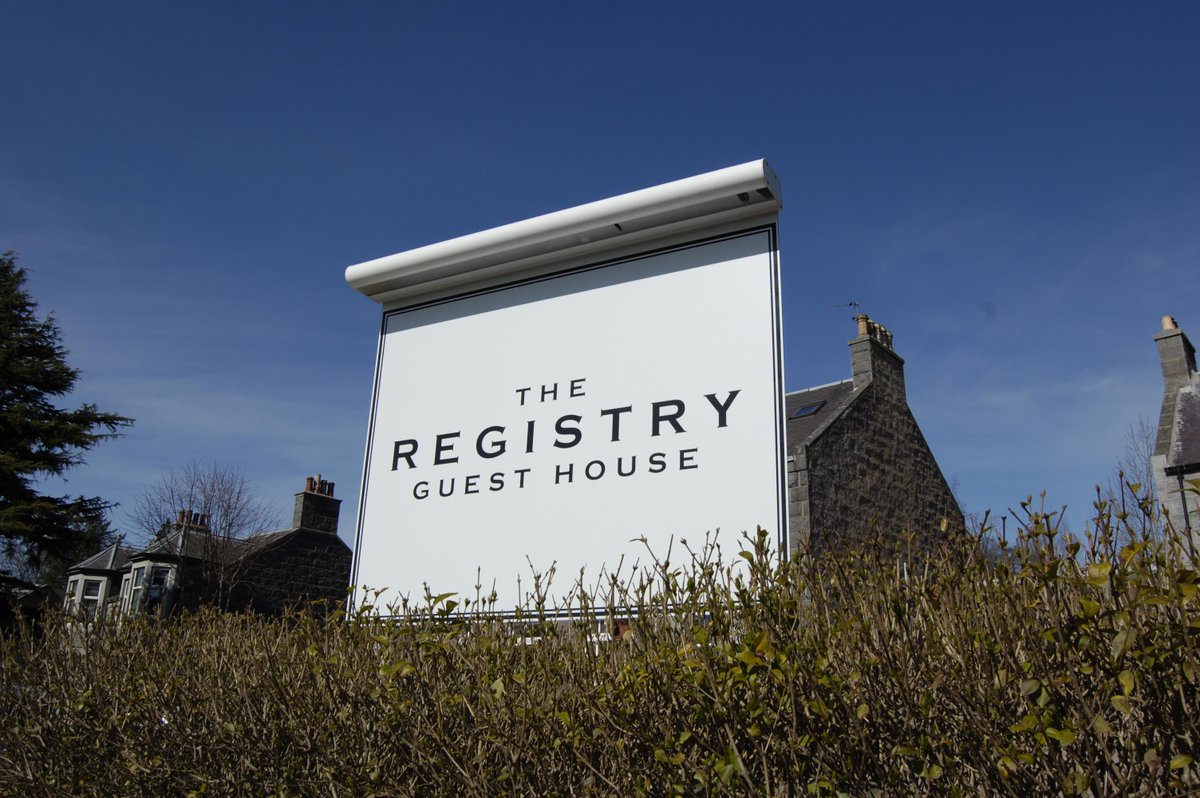 registry2332's tweet photo. @FishDee The Registry Guest House now open for business looking for fishing people http://t.co/GArJ5n1bQd