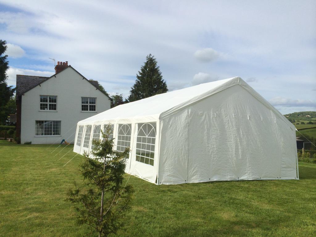 dragonmarquees's tweet photo. Party tent ready for a birthday this weekend.  For more information and prices contact us info@dragonmarquees.co.uk http://t.co/rUi9uVdR9d