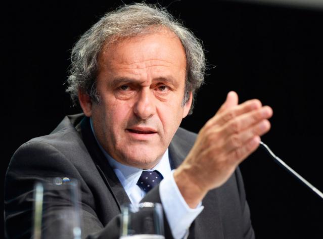 franceinter's tweet image. "Dépité, écœuré", #Platini s'adrsse à Sepp Blatter : "Je te demande de quitter la #FIFA "  ► bit.ly/1eAv5pN